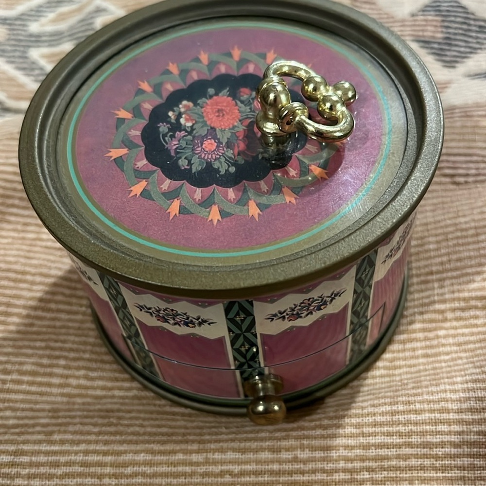 Vintage Music Jewelry Box